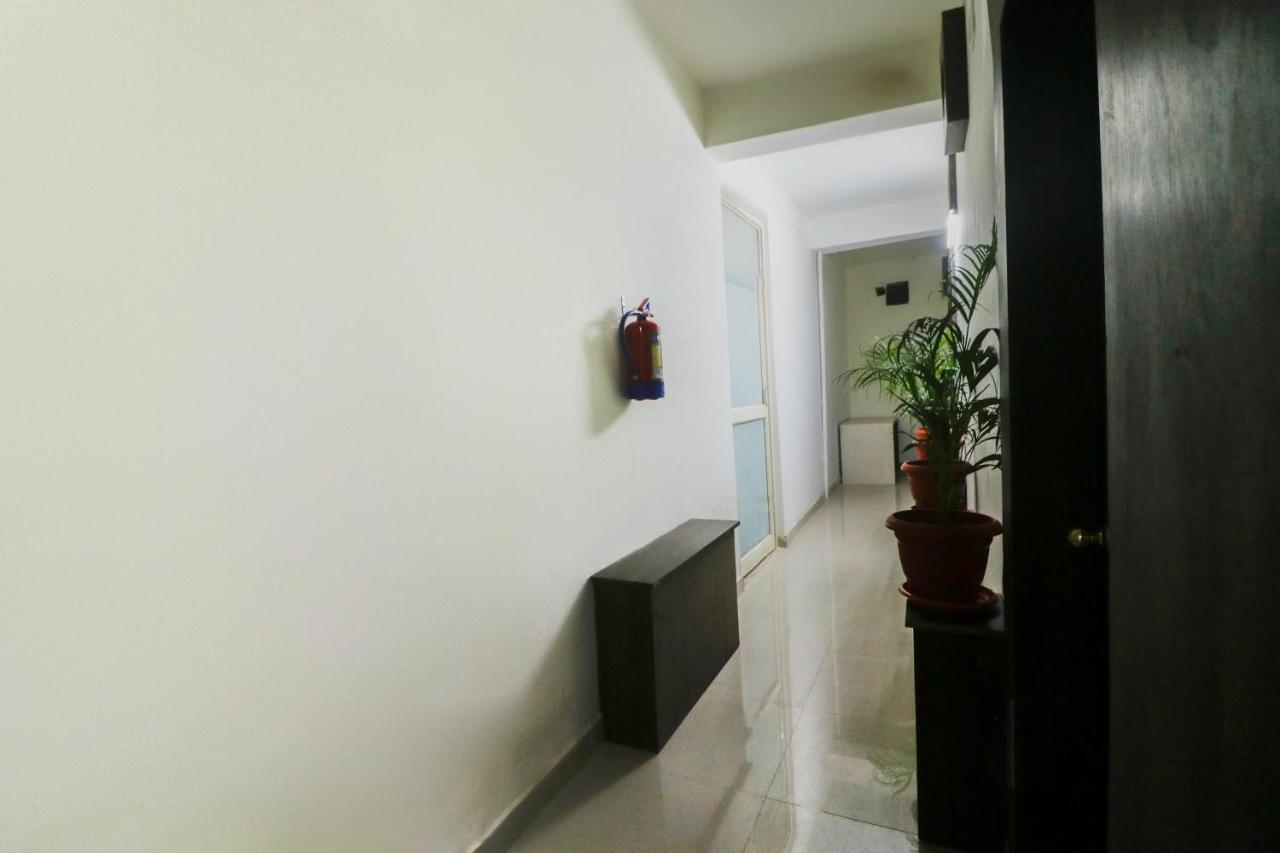 Oyo 66350 Hotel Space Setter Chandaka Exterior photo